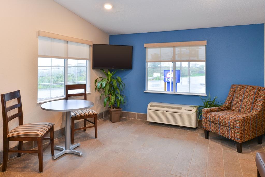 St. Clairsville Americas Best Value Inn & Suites St Clairsville Wheeling מראה פנימי תמונה