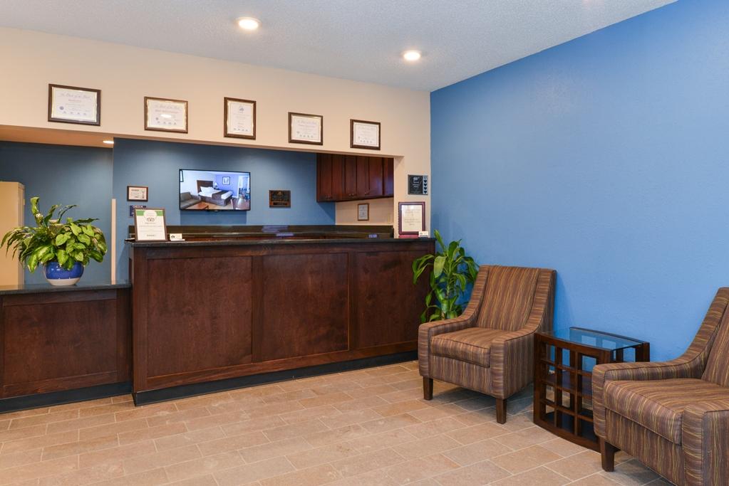 St. Clairsville Americas Best Value Inn & Suites St Clairsville Wheeling מראה פנימי תמונה