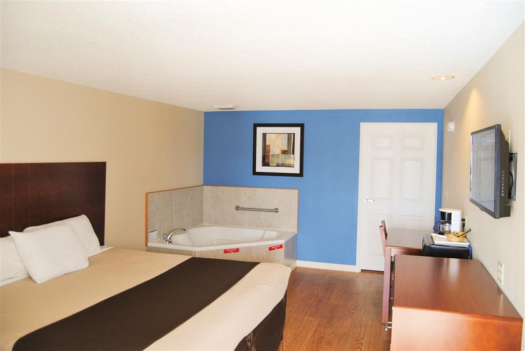 St. Clairsville Americas Best Value Inn & Suites St Clairsville Wheeling חדר תמונה
